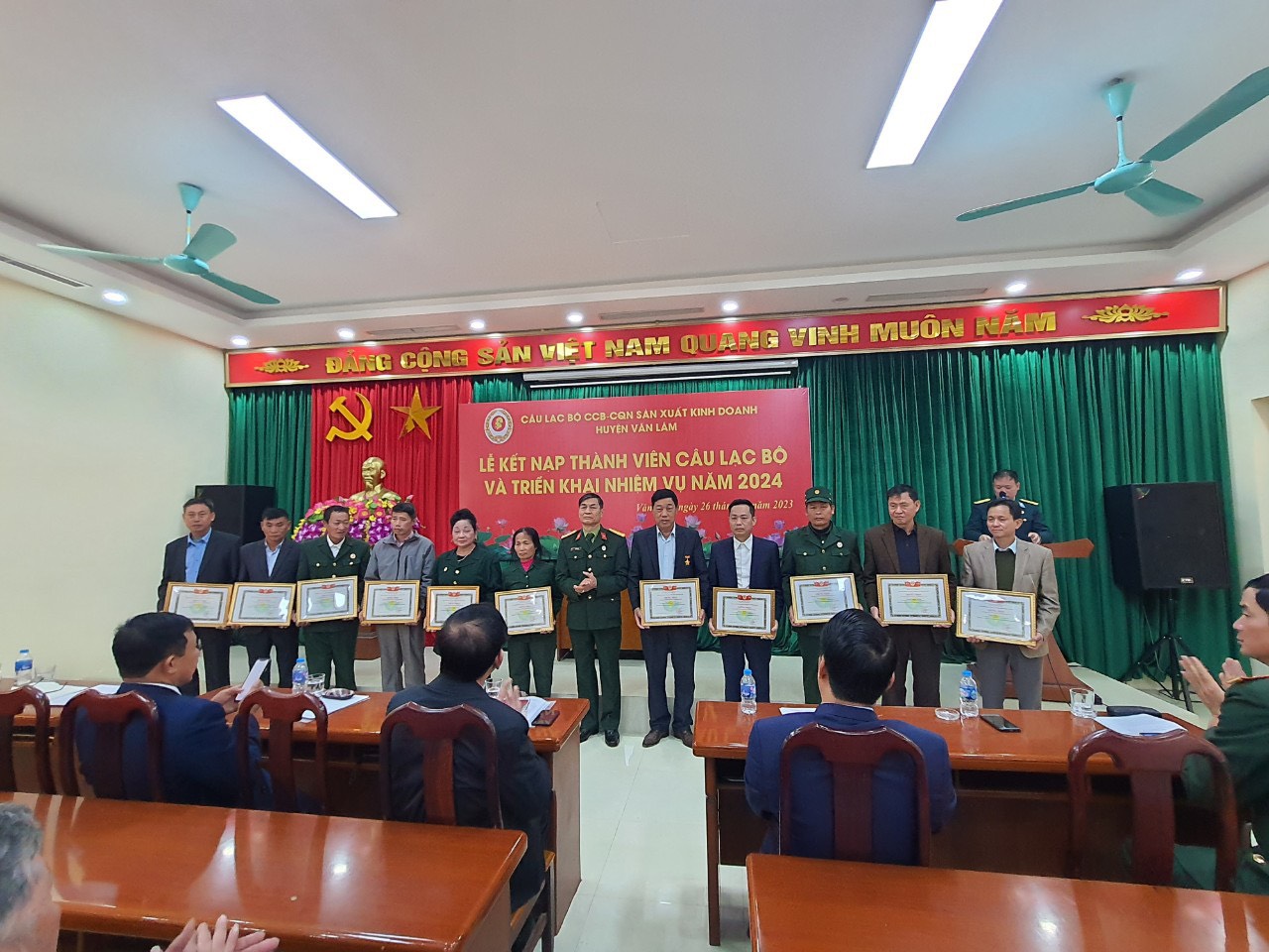 Câu lạc bộ cựu chiến binh- cựu quân nhân sản xuất kinh doanh huyện Văn Lâm tổ chức triển khai nhiệm vụ năm 2024