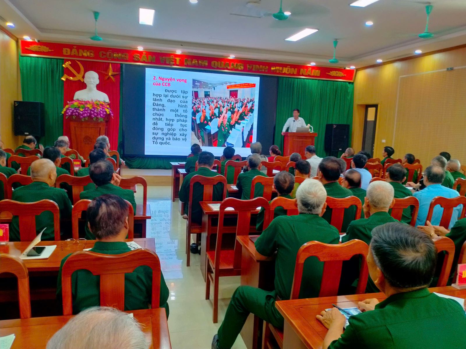 Hội Cựu chiến binh huyện Văn Lâm tổ chức tập huấn bồi dưỡng cán bộ Hội CCB năm 2025