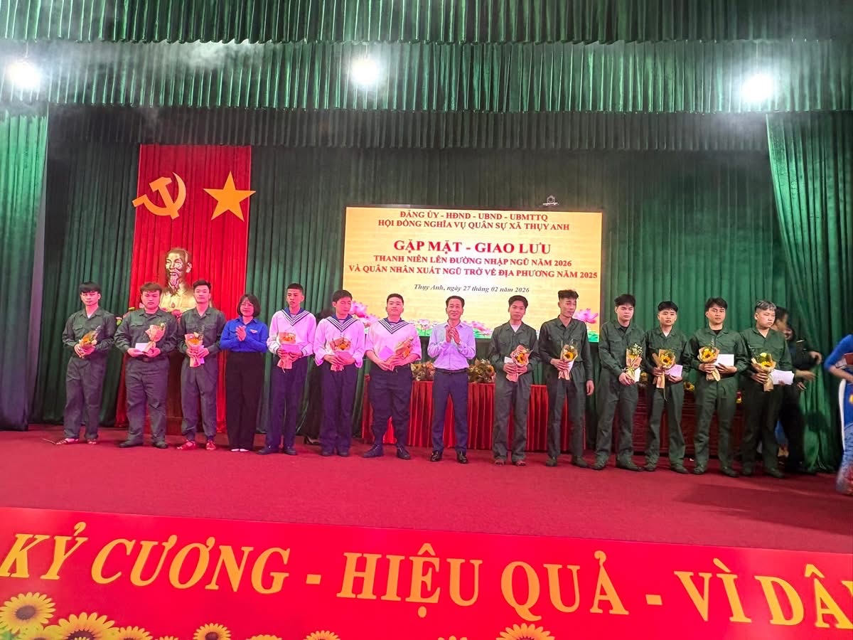  Xã Thụy Anh tổ chức gặp mặt, giao lưu thanh niên lên đường nhập ngũ năm 2026.