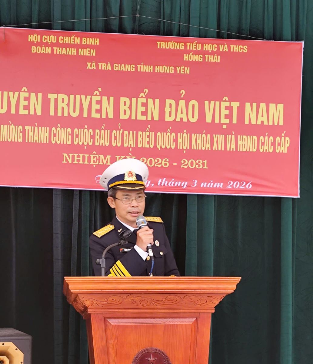 Hội CCB xã TRà Giang phối hợp tuyên truyền về biển đảo